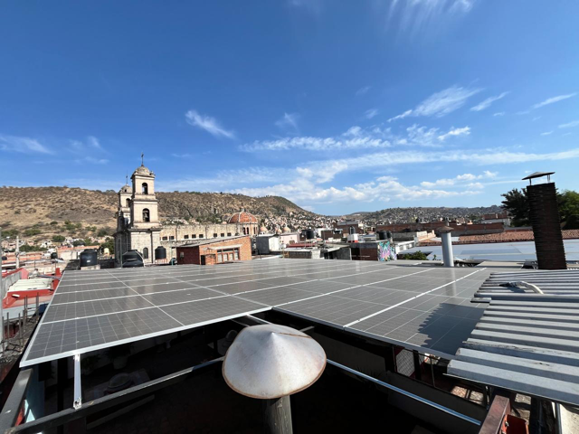 Proyecto solar industrial